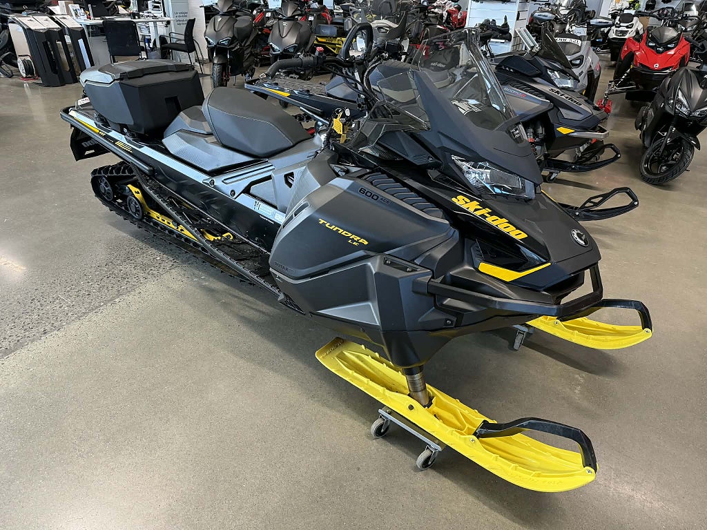 Ski-Doo Tundra LE 600 ACE TURBO 100hk
