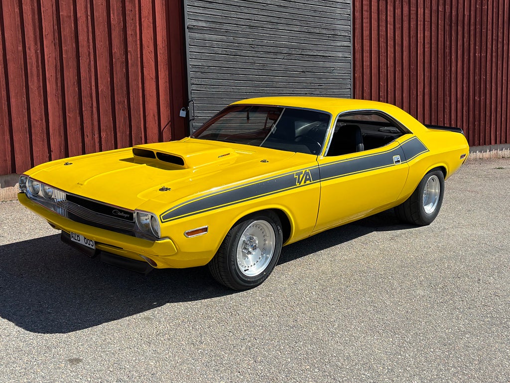 Dodge Challenger -- AVBETALNING --