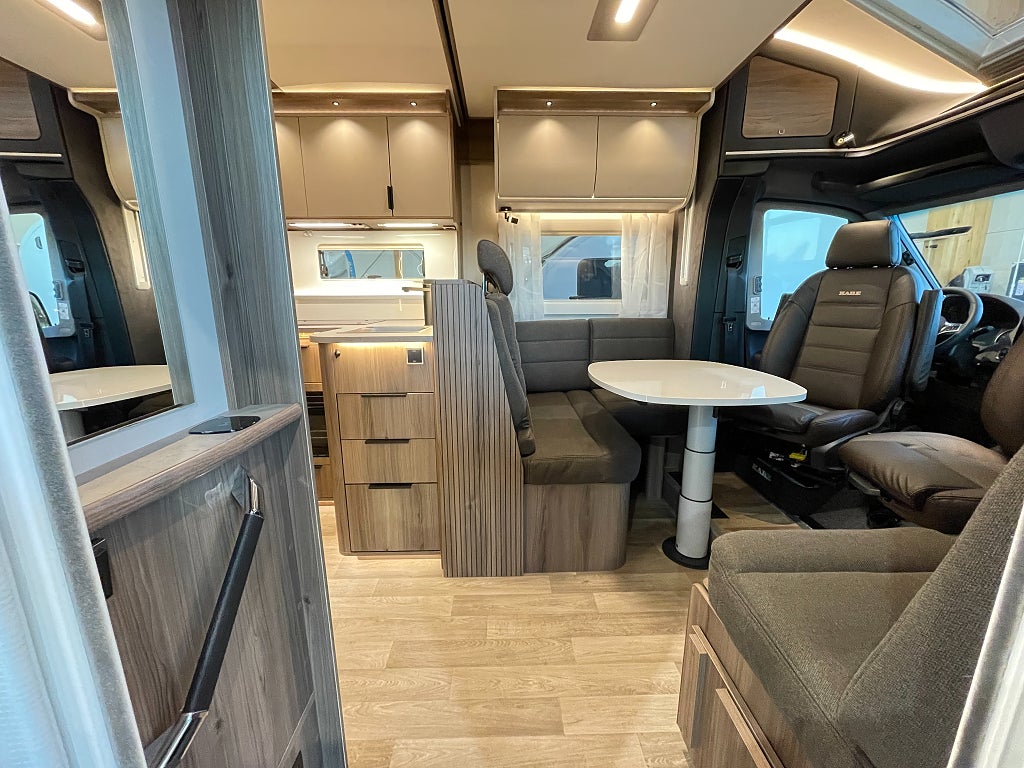 Kabe TMX Royal 810 LQB / ALDE / Taksäng / 5bält / Ugn / MB / Automat/ - Kabe