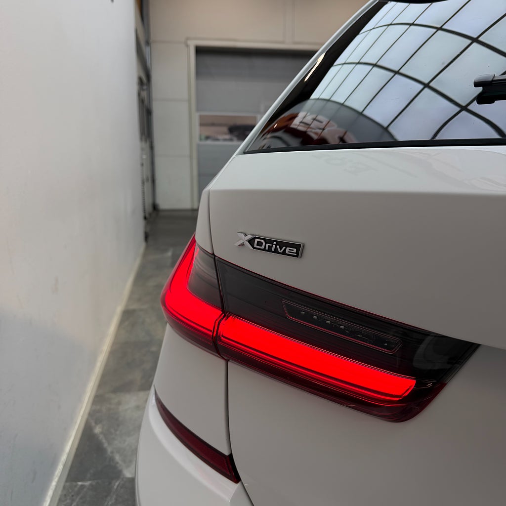 BMW 320d xDrive Touring M Sport Panorama Carplay P-sensorer