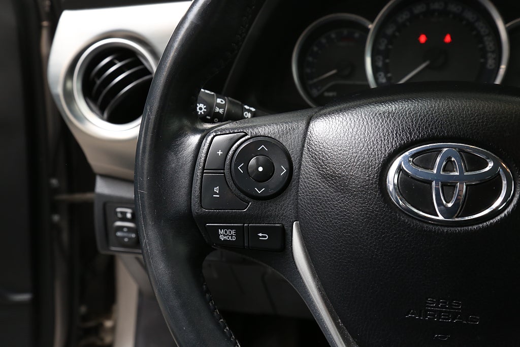 Toyota Auris 1,6 132hk Active Touring Sports Motorvärmare