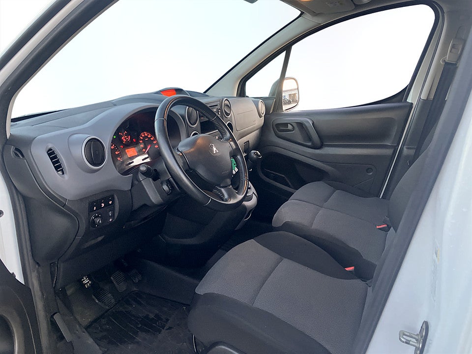Bild på Peugeot Partner 1.6 BHDi 99hk L1 FARTHÅLLARE