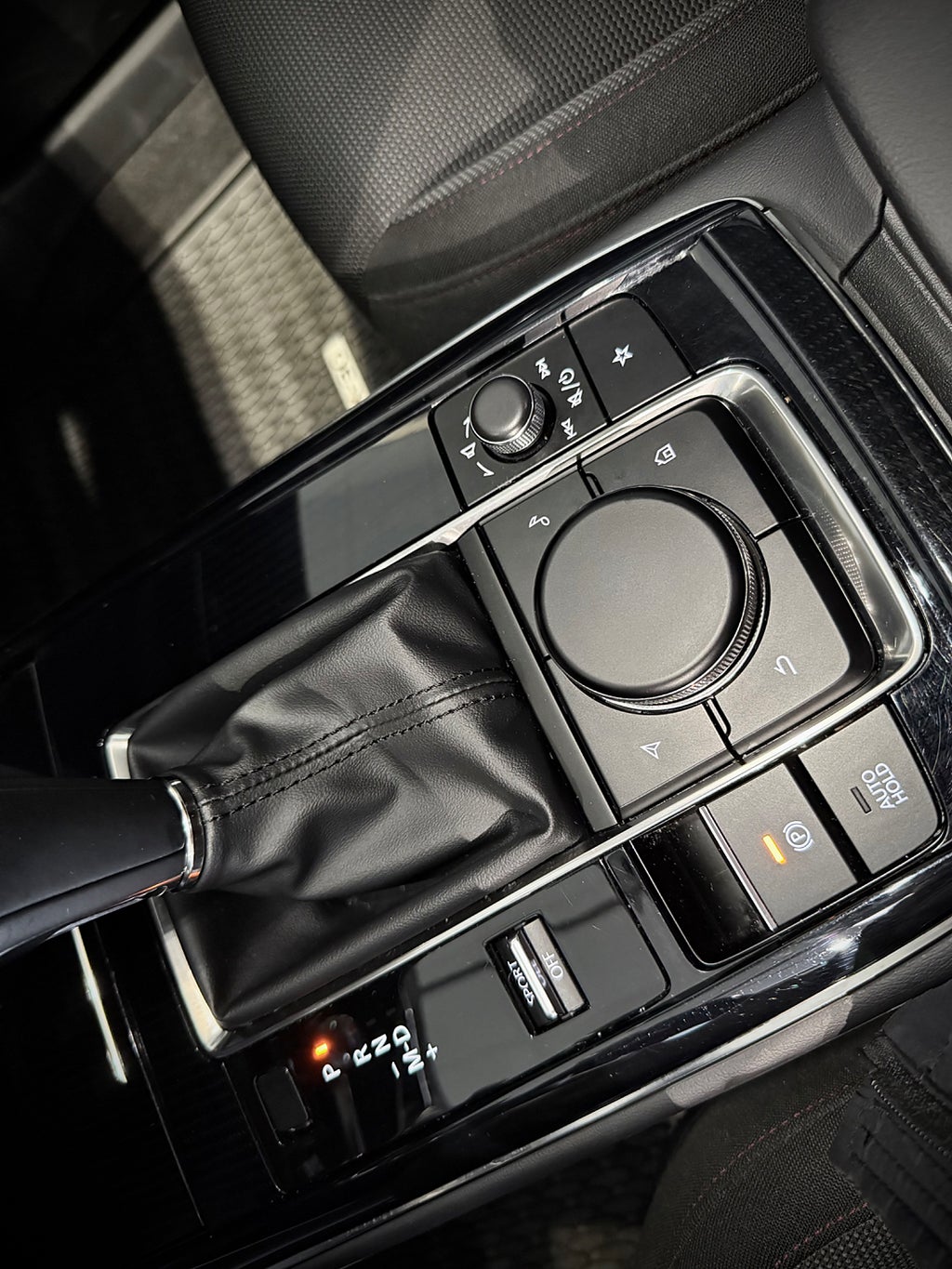 Mazda CX-30 2.0 e-SKYACTIV-G M Hybrid Euro 6 - bild 11