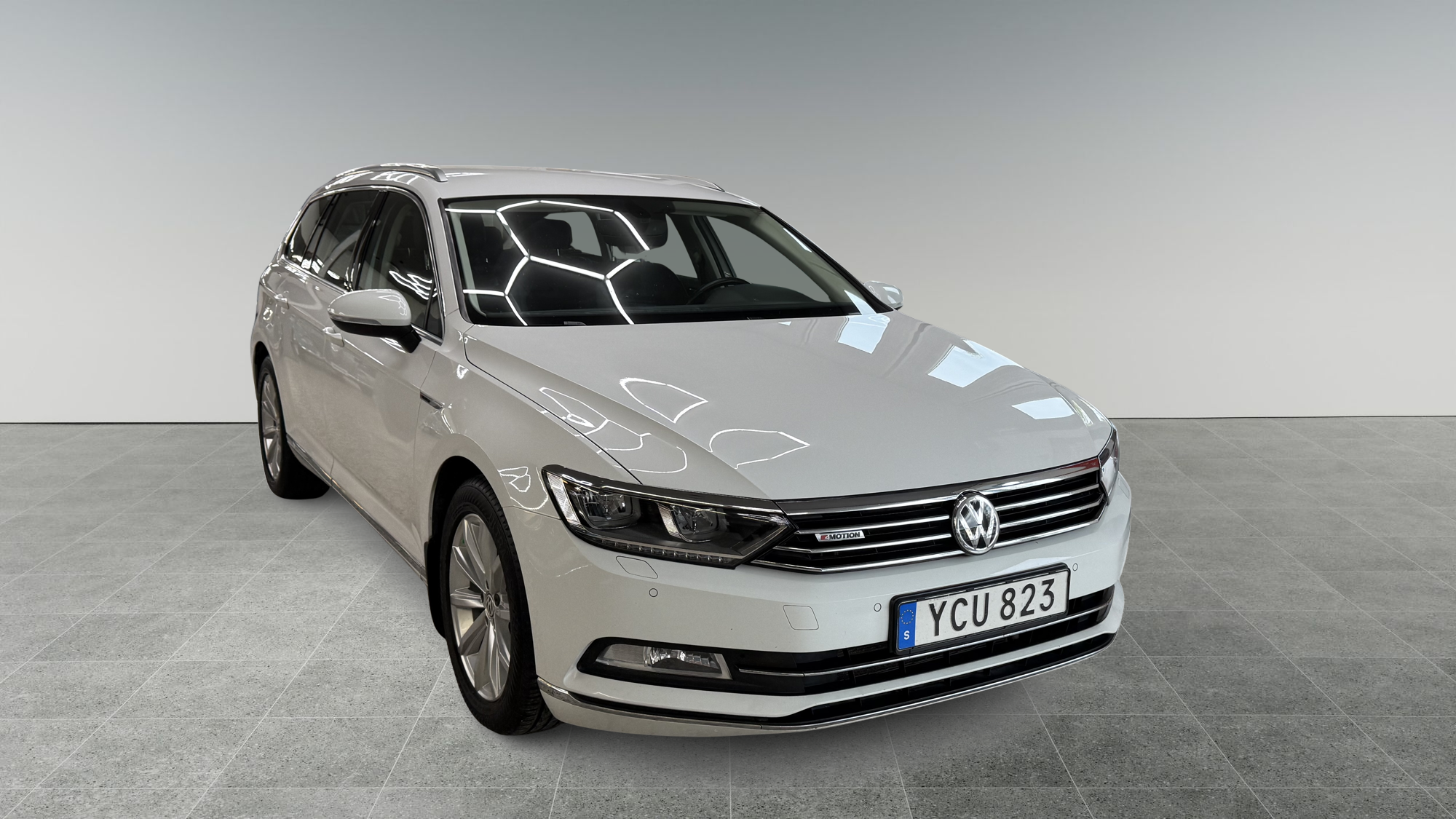 Volkswagen Passat 2016, bild 3/45