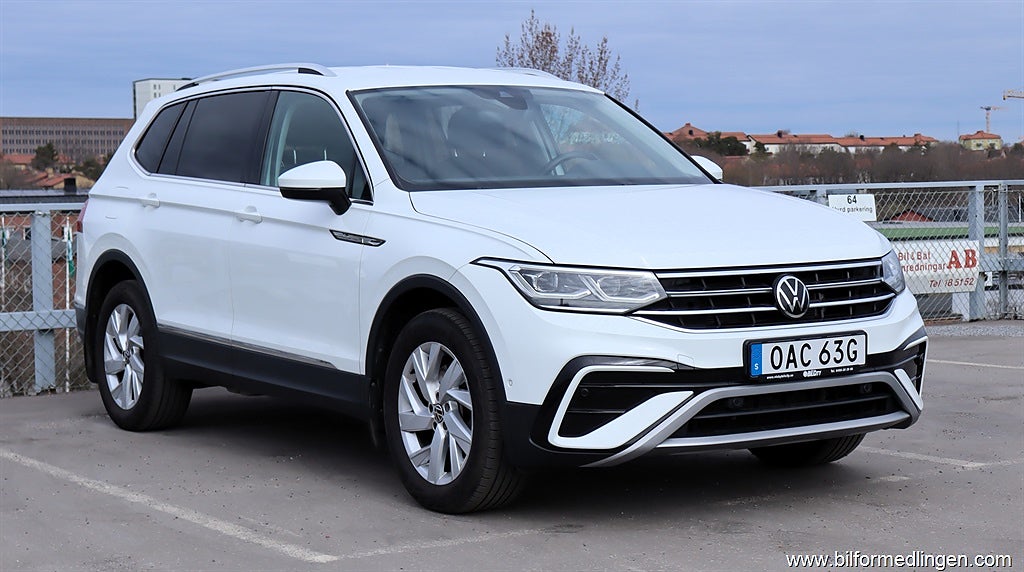 Volkswagen Tiguan Allspace 2.0 TSI 7-sits Navi Massage S/V-hjul