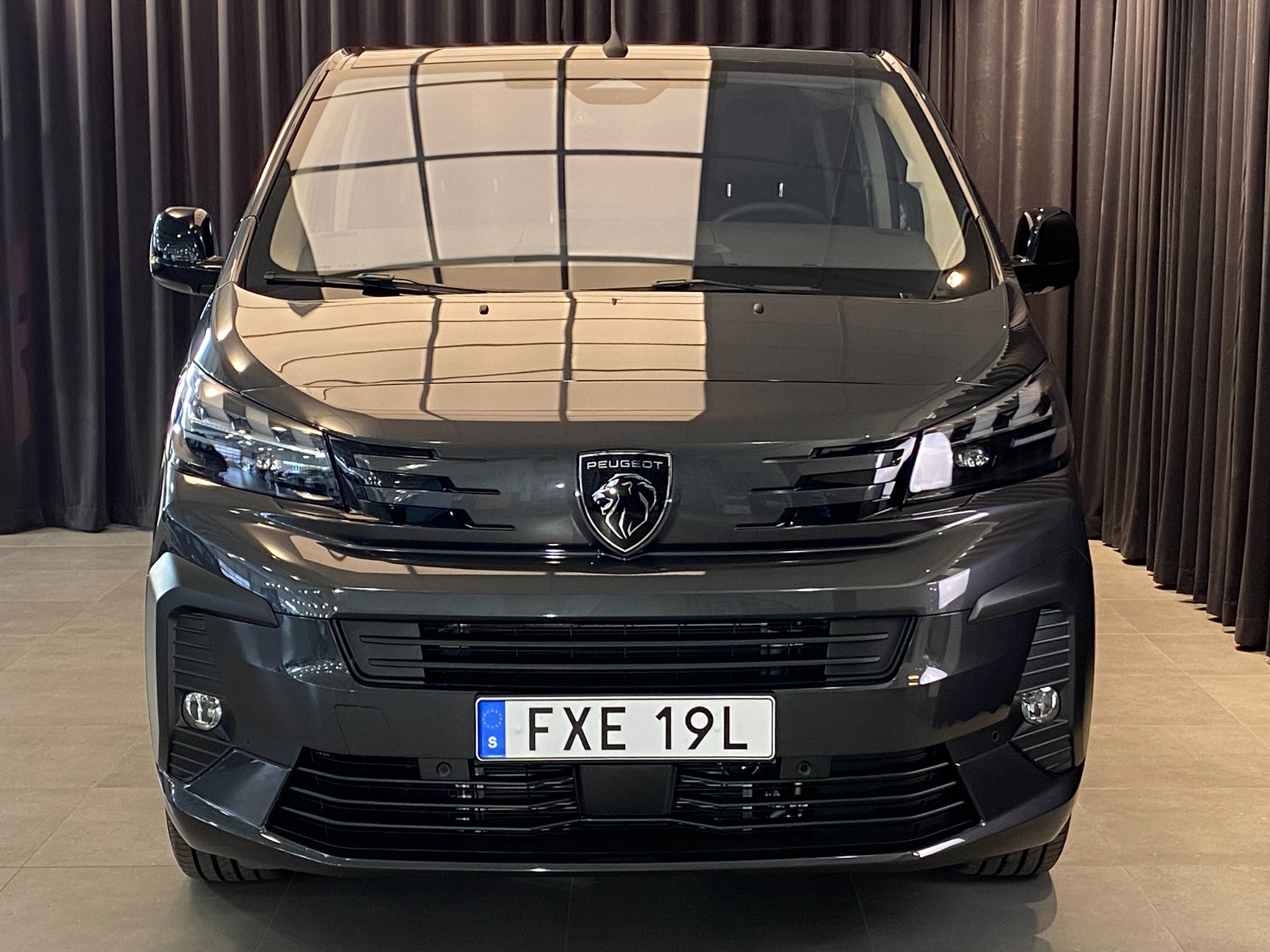 Peugeot Traveller 2026, bild 4/10