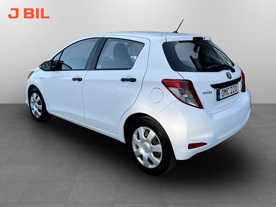 Bild på Toyota Yaris Hybrid Life e-CVT 101hk Aut KAMPANJRÄNTA 3,99%