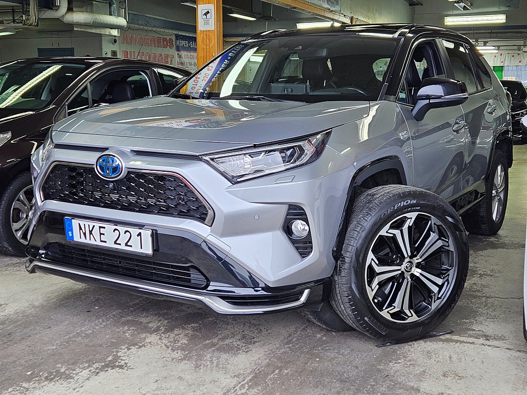 Toyota RAV4 Plug-in Hybrid E-CVT Automat NY BES