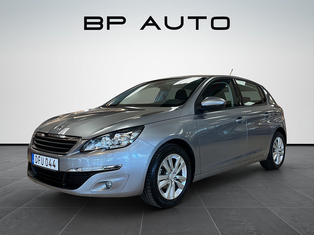 Peugeot 308 1.2 PureTech 110 Active Låga Mil Bluetooth 