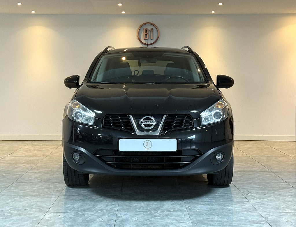 Nissan Qashqai+2 1.6 117HK PANORAMA B-KAMERA GPS 1-ÄGARE FULLSERVAD