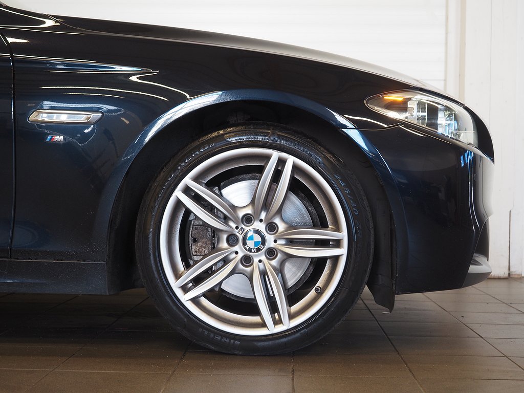 BMW 530 d 258hk xDrive Touring  M Spor D-värm|HUD,|H/K|Drag| 2015