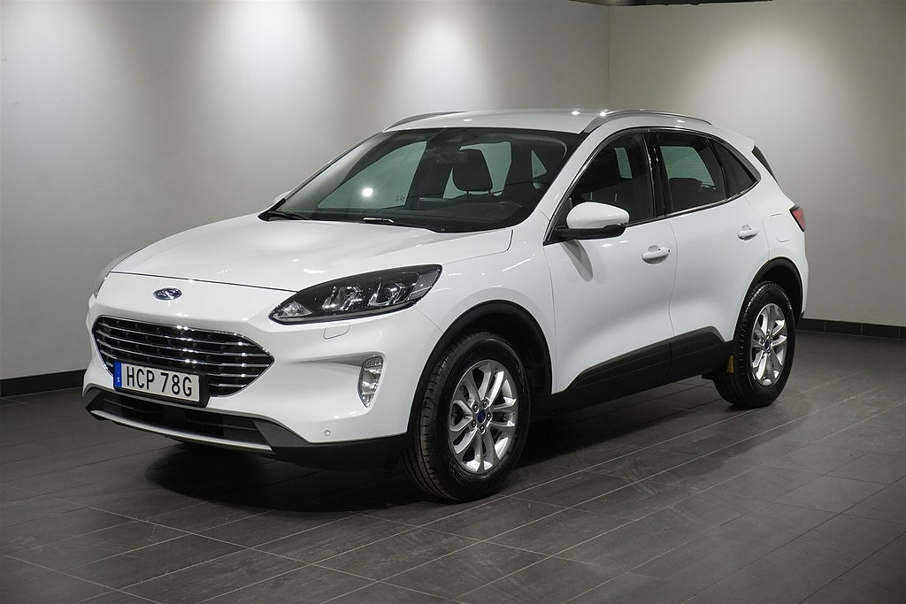 Ford Kuga Plug-In Hybrid Titanium 1,5 150 hk | Ränta 2,99%