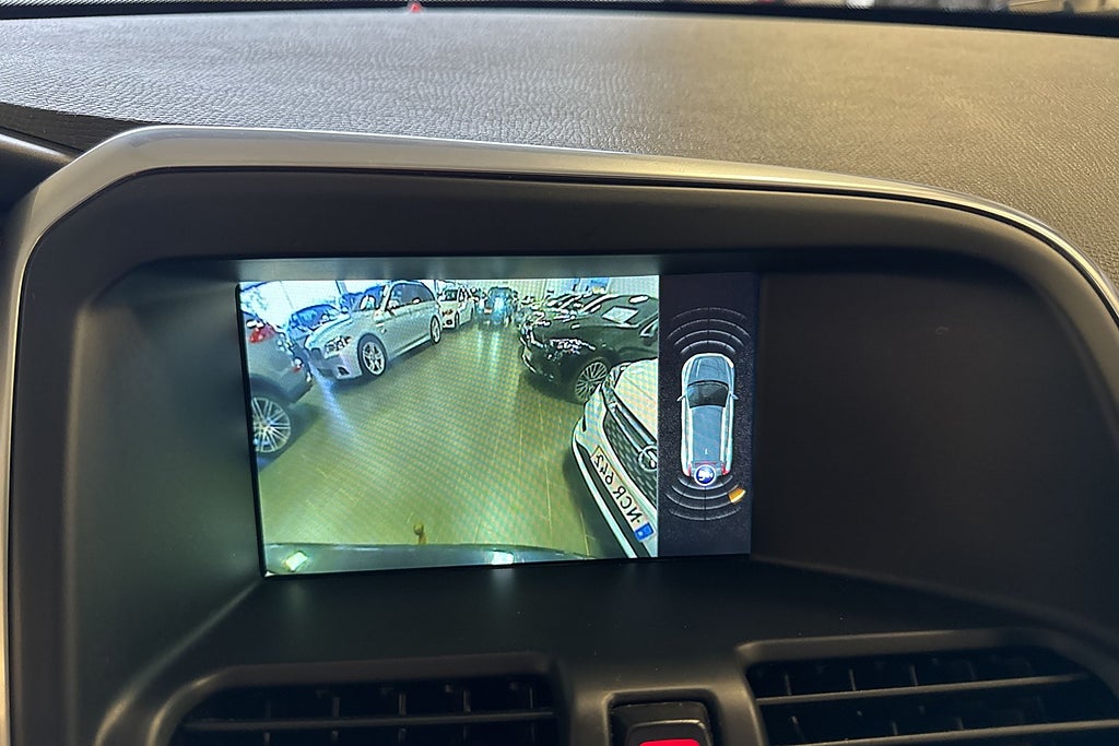 Volvo XC60 2015 - miniatyr 9
