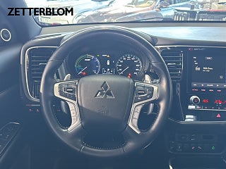 SUV Mitsubishi Outlander 12 av 15