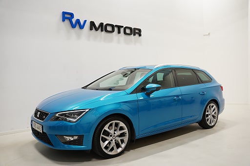 Seat Leon ST 2.0 TDI 184hk FR Panorama M-värmare Dragkrok BT