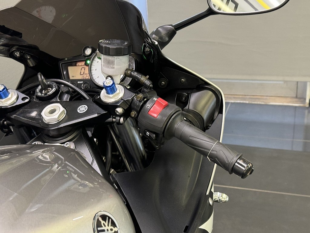 Yamaha YZF-R6 0.6