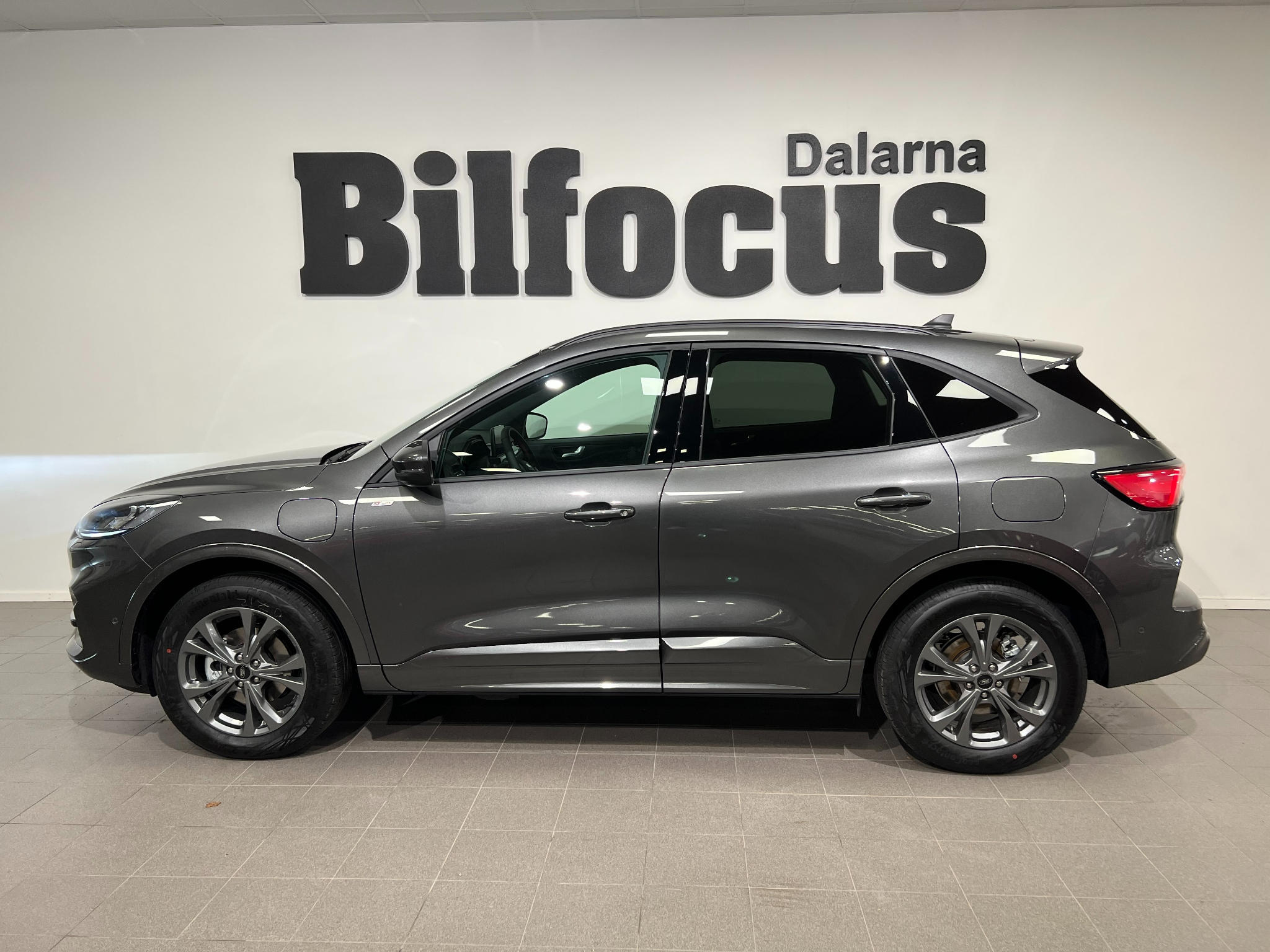 Ford Kuga, bild 2/17