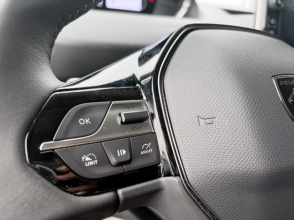 Bild på Peugeot Partner Crewcab 1.5 BHDi 130hk Aut L2 5-Sits, Värmare, drag