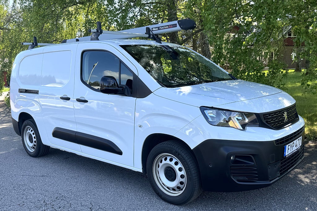 Peugeot Partner 102 HDI Långt Skåp L2 Verkstadsinredning