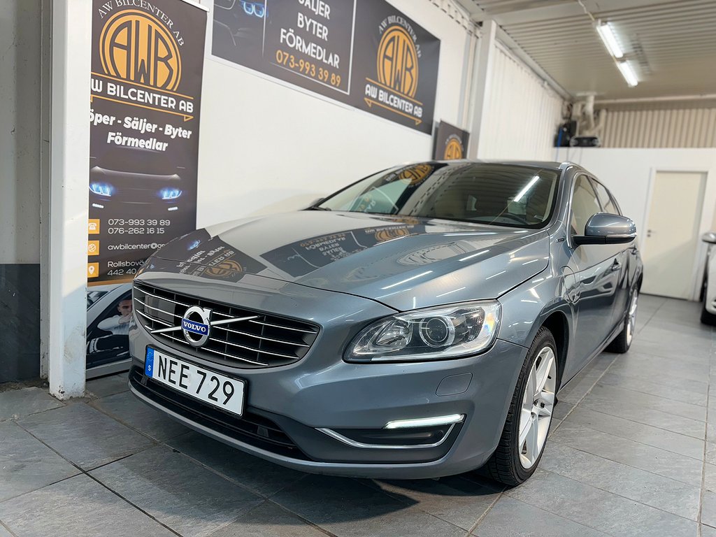 Volvo V60 D5 Plug-in Hybrid AWD Geartronic Summum Euro 6