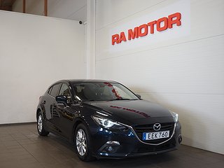 Halvkombi Mazda 3 1 av 20