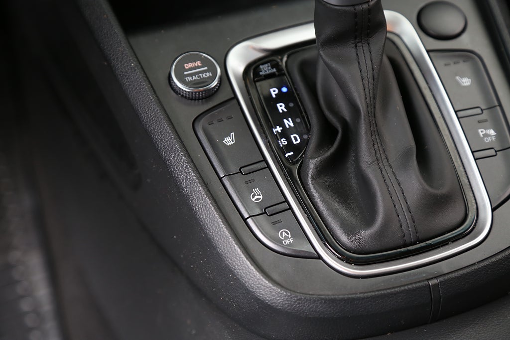 Hyundai Kona 1,0 T-GDi 120hk 7DCT Essential CarPlay Kamera Leasbar