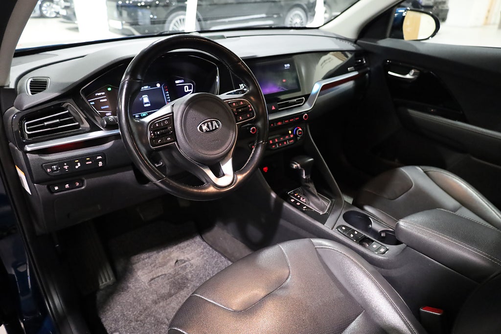 Kia Niro P-HEV DCT Advance Plus 2 Kamera Navi Leasbar Läder 2020