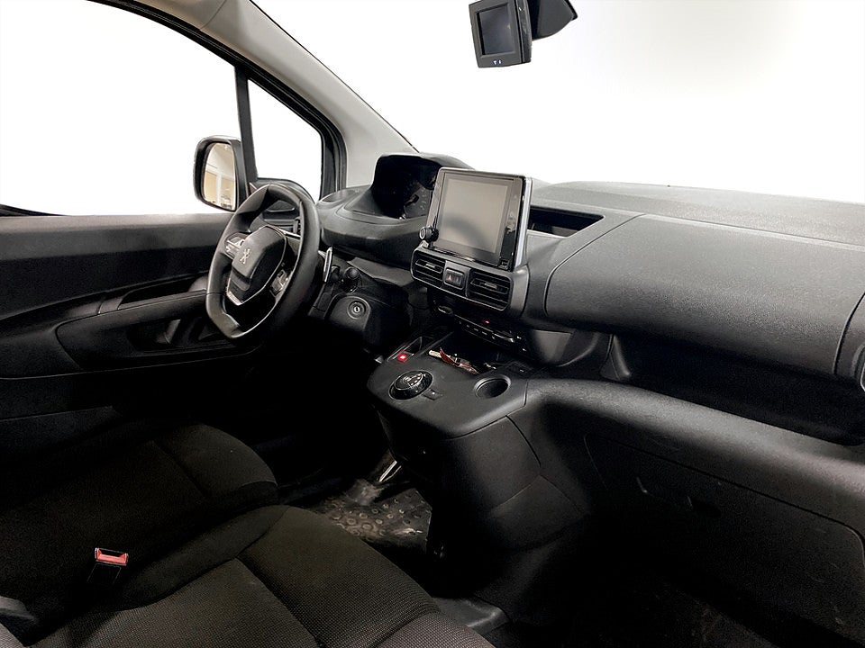 Bild på Peugeot Partner PRO+ 1.5 BHDi 130hk Aut L1 B-KAMERA DRAG