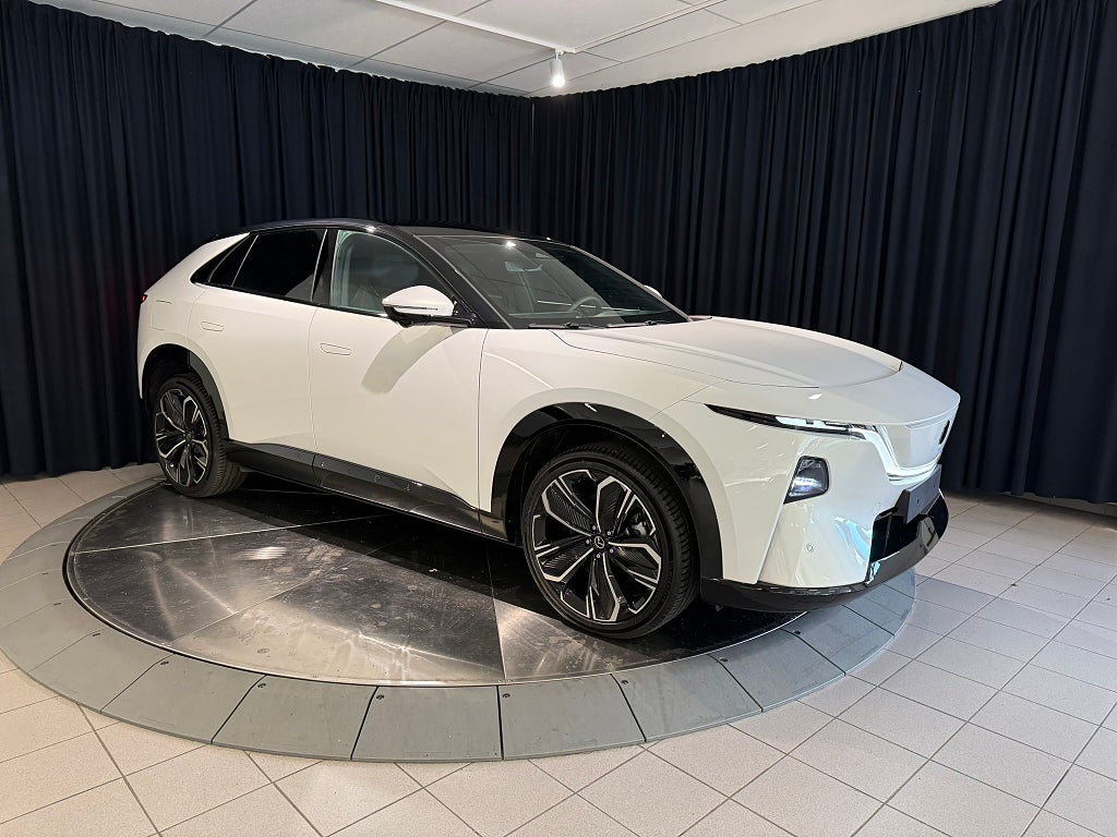 Mazda CX-6e 2026 - miniatyr 8