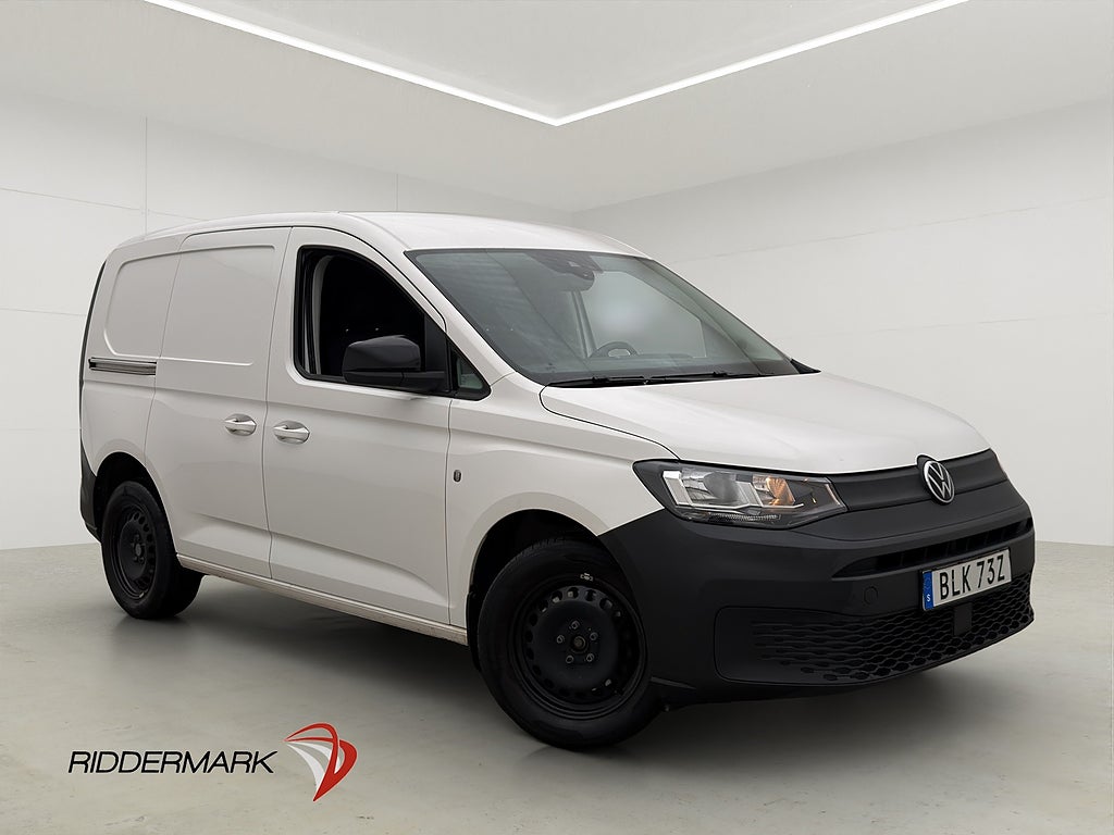 Volkswagen Caddy Cargo Värmare PDC Drag CARPLAY Moms 1-Ägare