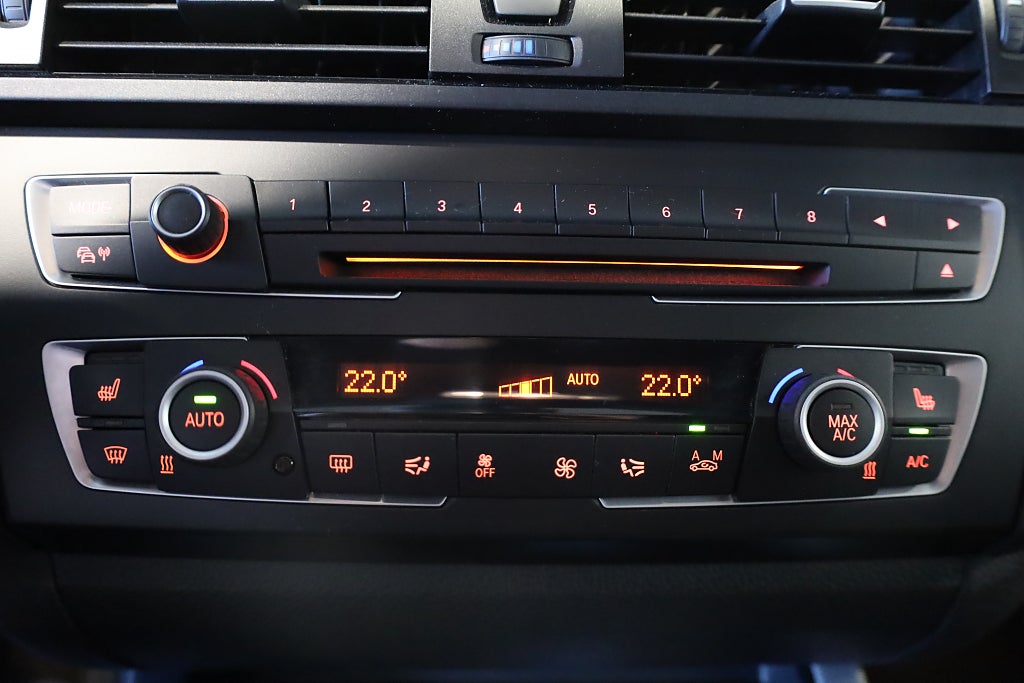 BMW 116i 5-dörrars M Sport Connected PDC Blåtand Rattvärme
