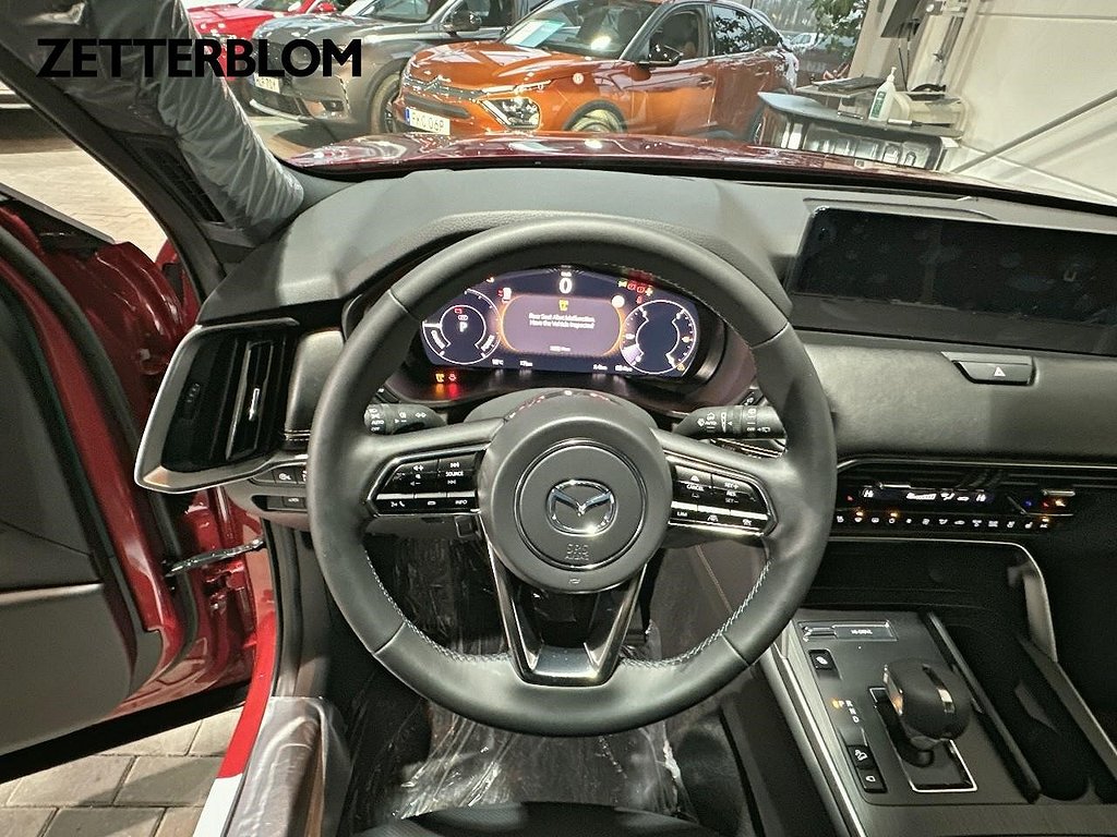 SUV Mazda CX-80 12 av 17