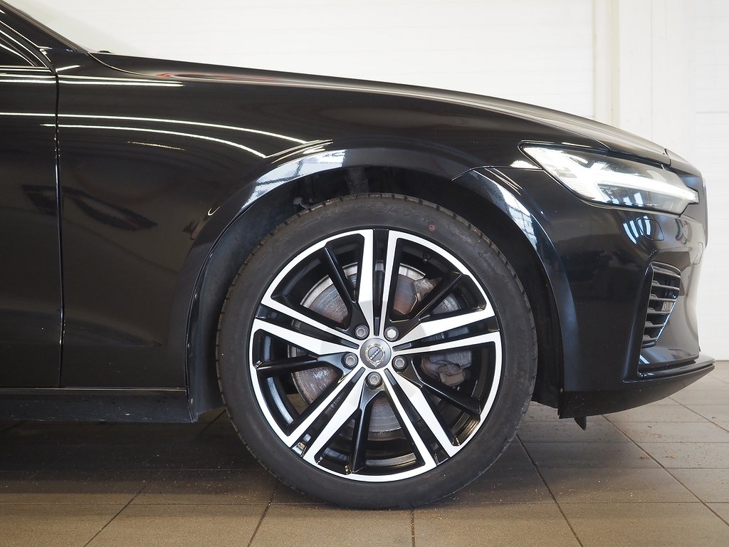 Volvo V60 T8 AWD 392hk Geartronic R-Design | Drag | Skinn | 2020