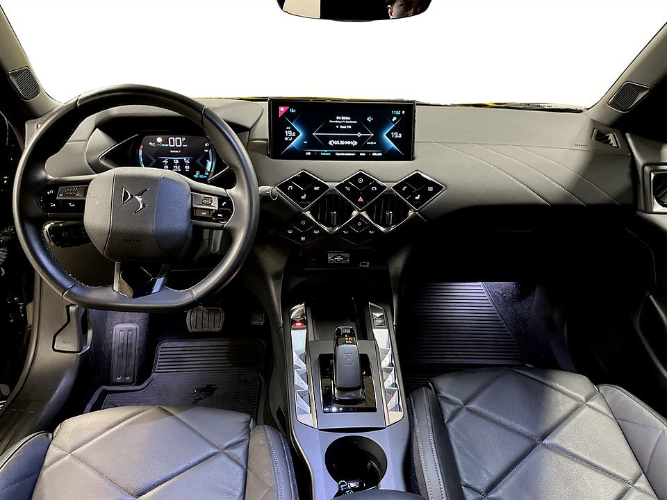 Bild på DS 3 Crossback E-Tense 136hk Aut B-KAMERA NAVI