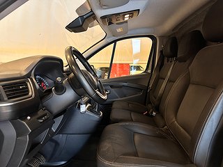 Renault trafic 2.8t 2.0 Kamera/Dvärm/Dragkrok/Inredning/MOMS