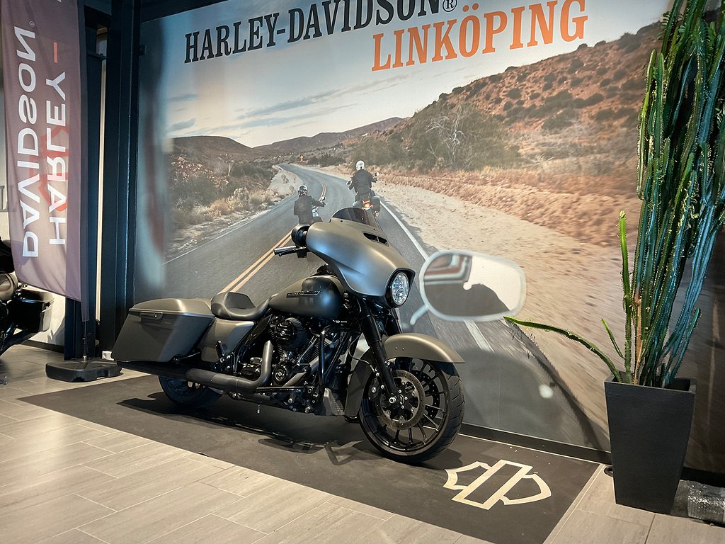 Harley-Davidson Street Glide Special Från 2707kr/mån
