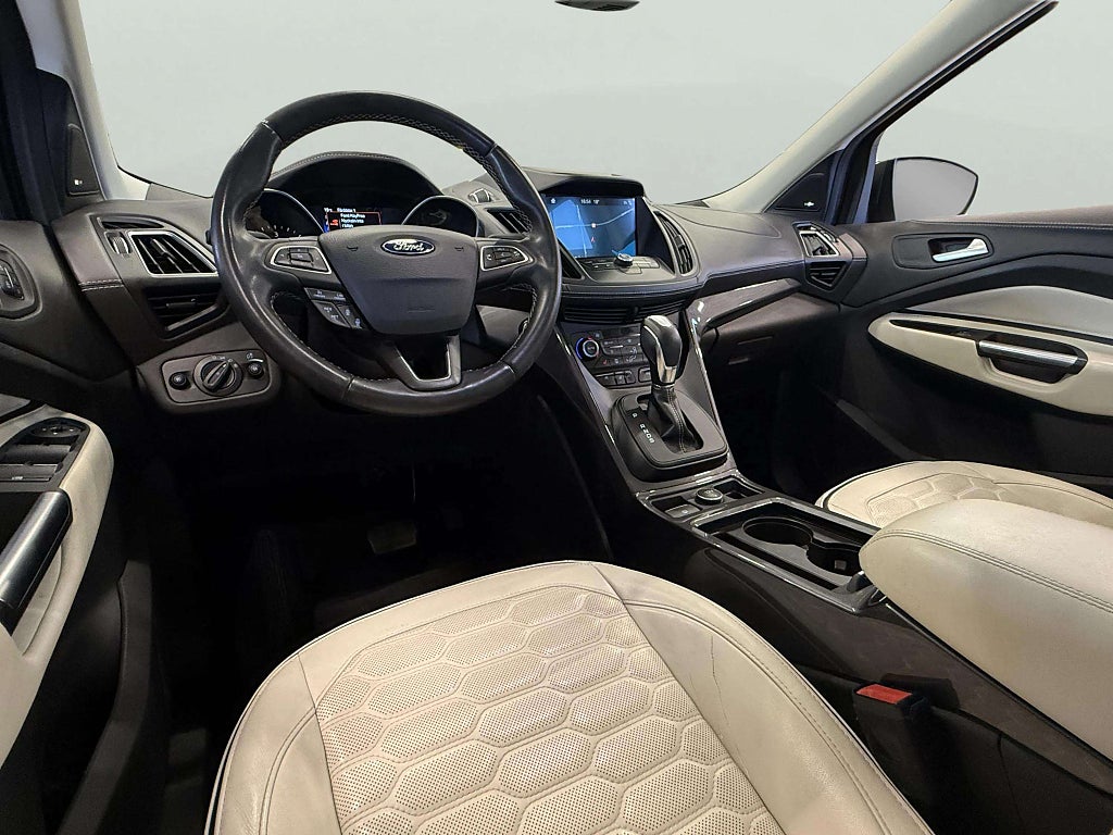 Ford Kuga 2.0 TDCi AWD SelectShift Vignale 2 Brukare - miniatyr 13