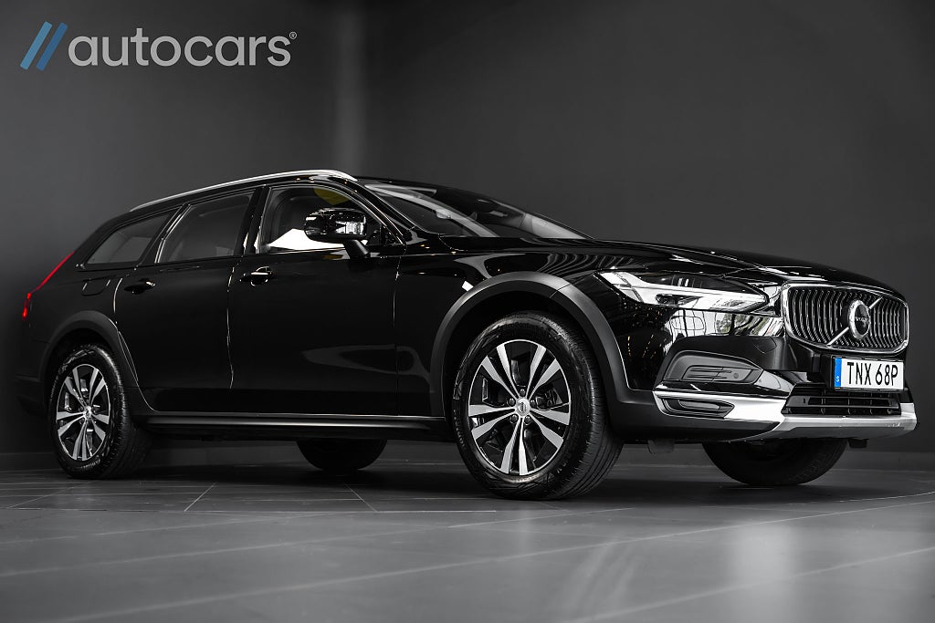 Volvo V90 Cross Country B4 AWD 197hk Leasbar | Dragkrok |Kamera|CarPlay|Keyless