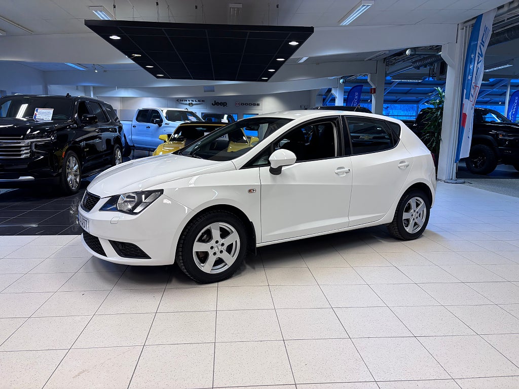 Seat Ibiza 1.2 TSI Style 90 hk V-hjul M-värmare Lågmil 2,95% ränta