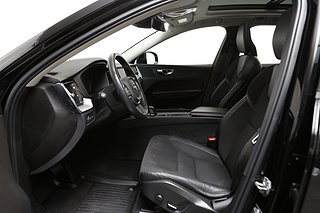 SUV Volvo XC60 11 av 32