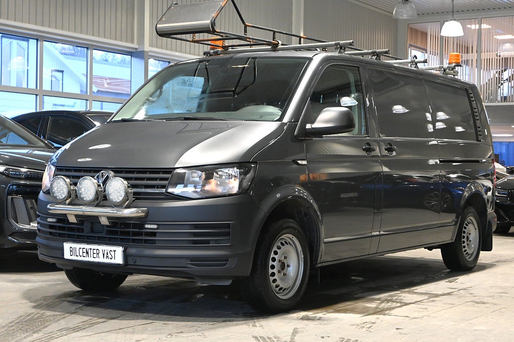 Volkswagen Transporter T30 TDI 150hk DSG Värmare Komfortpaket Drag 