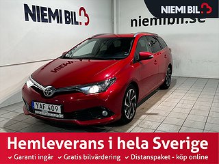Toyota Auris Touring Sports Plus Kamera Mvärm Drag S/V-hjul