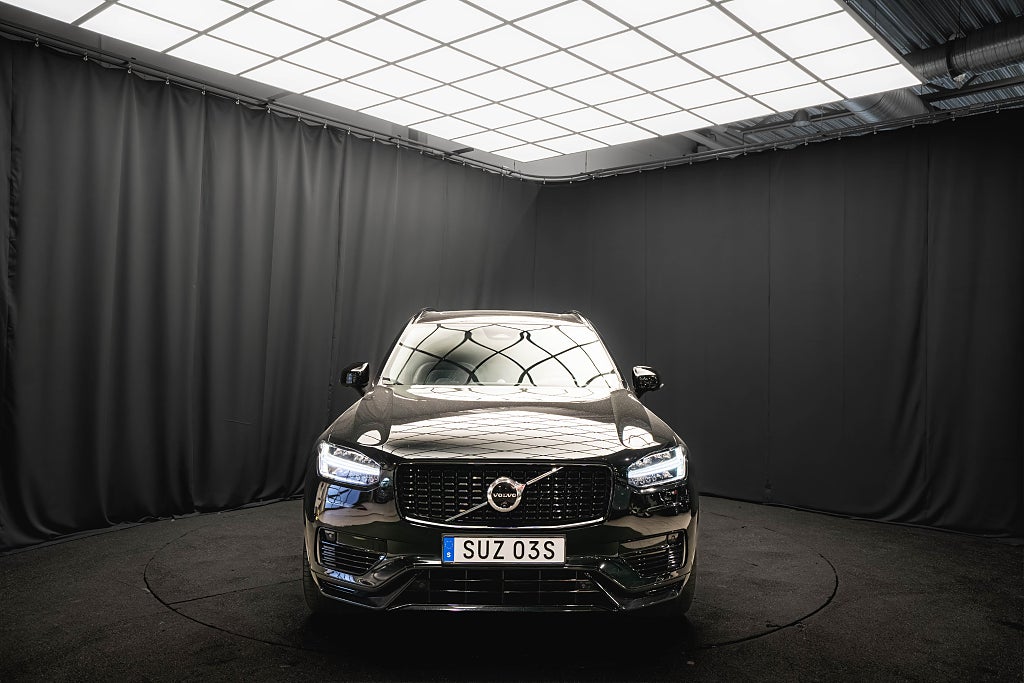 Volvo XC90 T8 ULTIMATE DARK 7-SITS B&W LUFT PANO DRAG 99%SoH MOMS