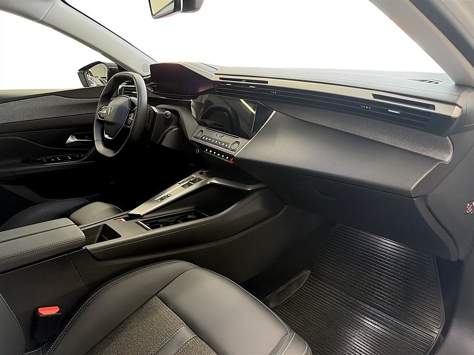 Bild på Peugeot 308 SW Allure Hybrid 145hk Aut B-KAMERA CARPLAY RATTVÄRME
