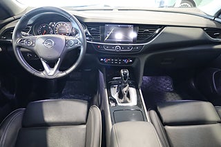 Halvkombi Opel Insignia 15 av 24