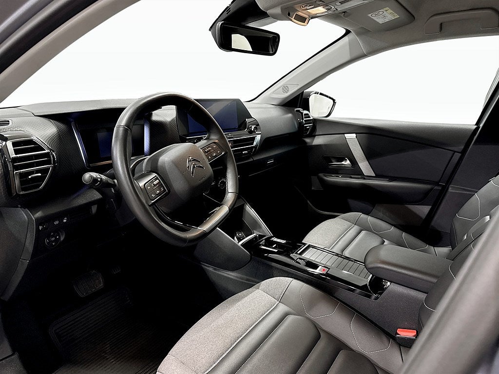 Bild på Citroën C4 Shine 1.2 PT 130hk Aut - 360-KAMERA, CARPLAY