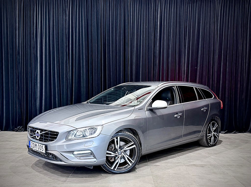 Volvo V60 D6 Twin Engine AWD R-Design NAVI DRAG KAMERA 288HK