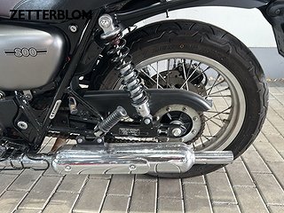 Touring/Landsväg Kawasaki W800 16 av 16