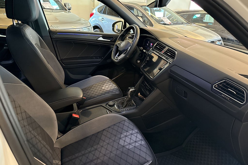 Volkswagen Tiguan Allspace 7-sätes 2.0 TSI OPF 4Motion R-Line Euro 6 miniatyr 17