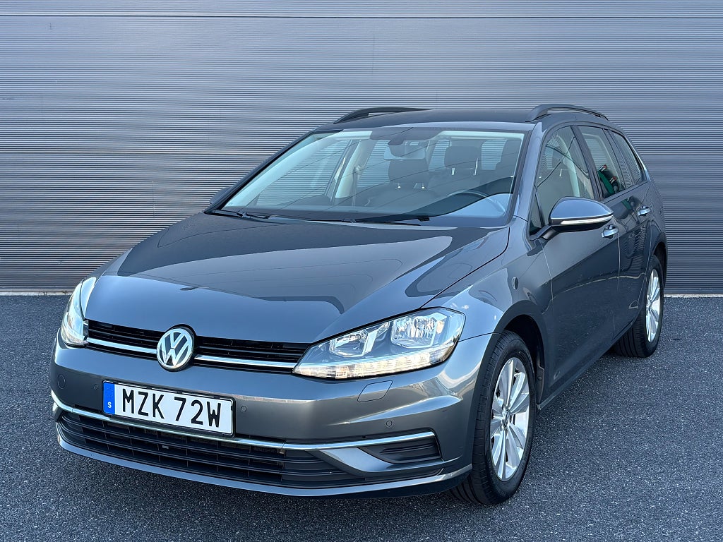 Volkswagen Golf Sportscombi 1.6 TDI DSG Kamera Navi Nyservad V-Hjul 